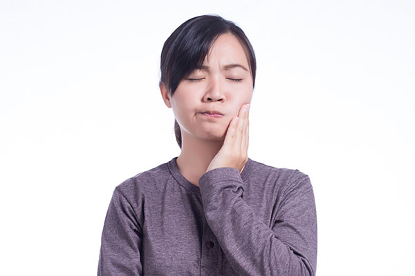 なぜ歯ぎしりは起こるのか？