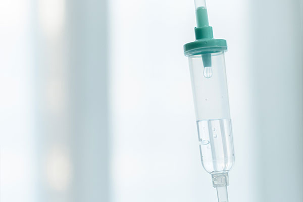 抜歯への恐怖心が強い方へ「静脈内鎮静法」